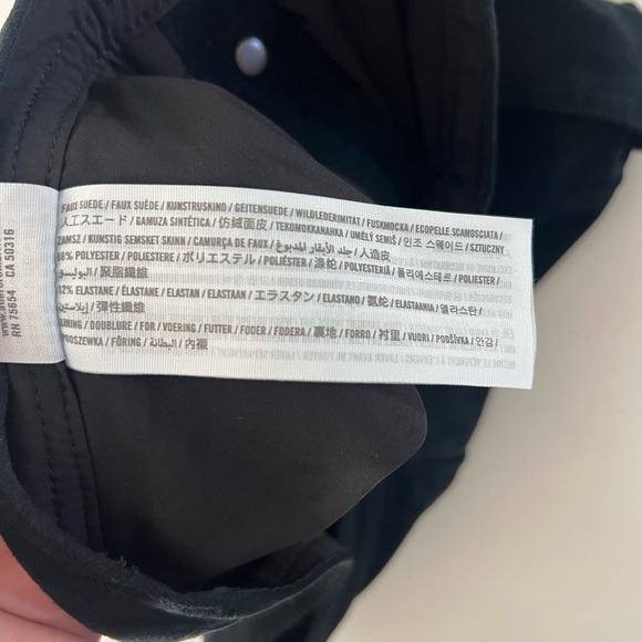 Abercrombie & Fitch Black Faux Suede Full Button Mini Skirt Size Small - Picture 9 of 9